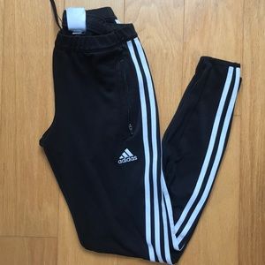 Adidas sweatpants